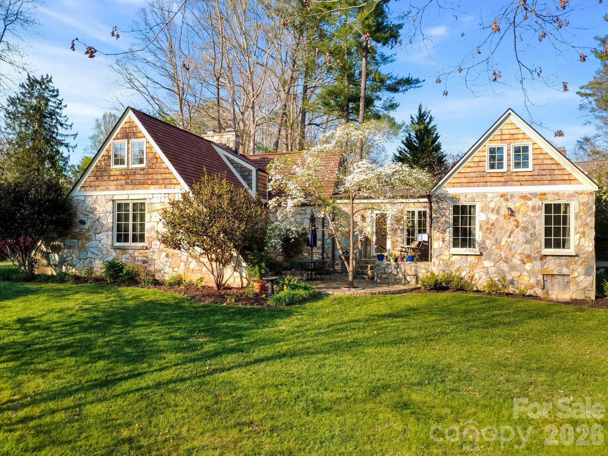84 Arthur Road Asheville NC 28806