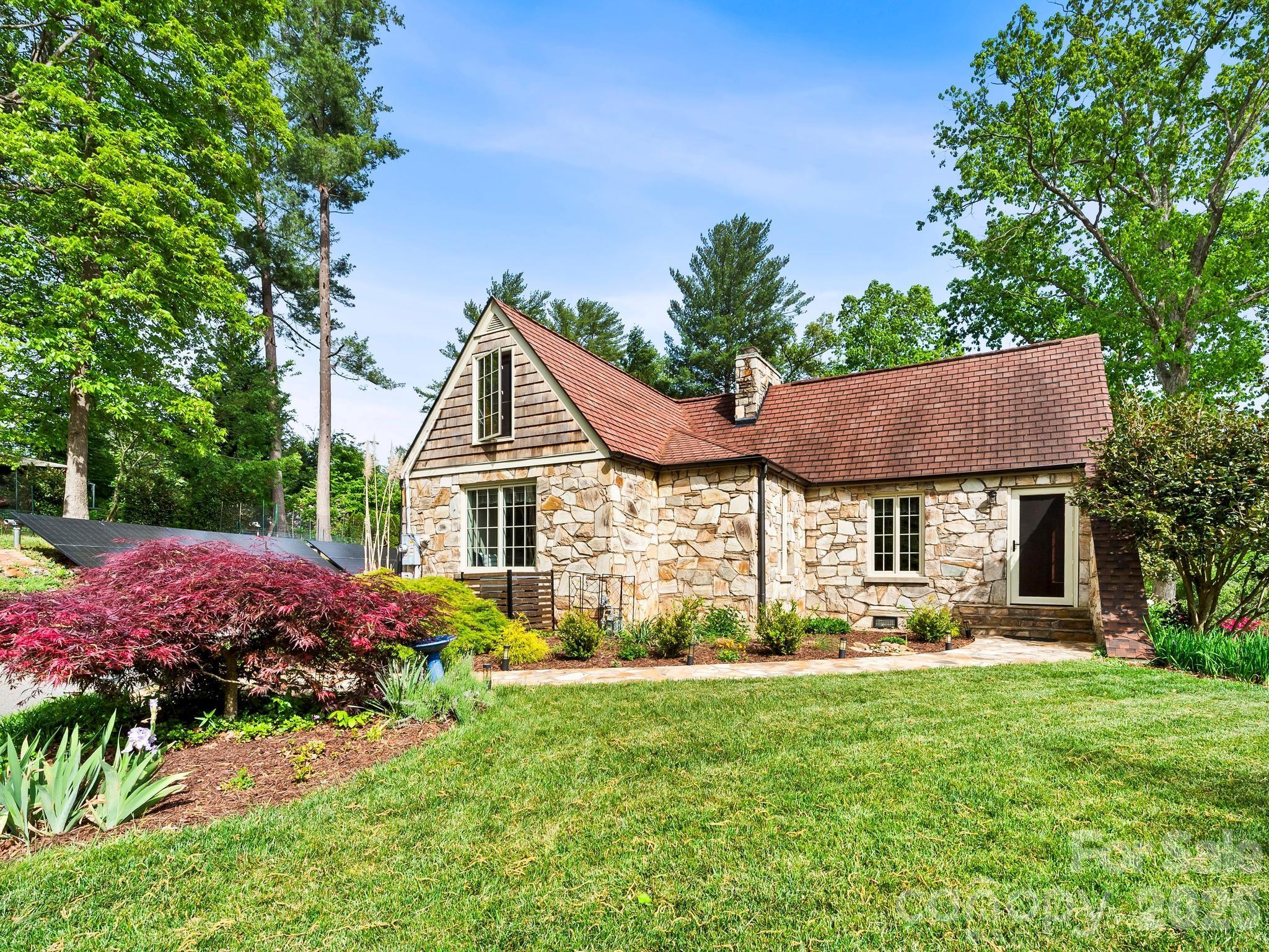 84 Arthur Road Asheville NC 28806