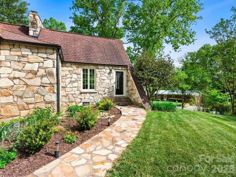 84 Arthur Road Asheville NC 28806