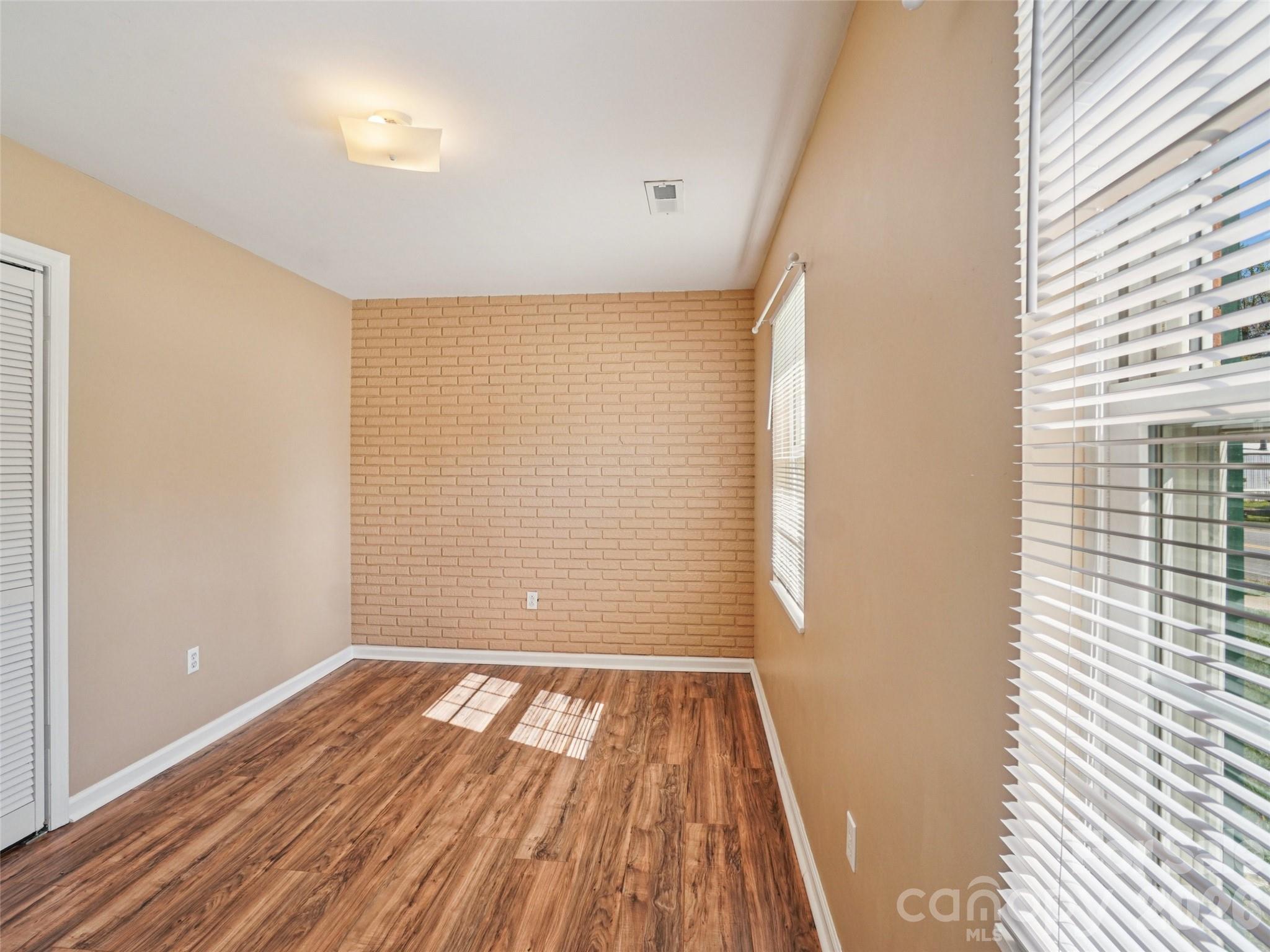 88 Lees Creek Road Asheville NC 28806
