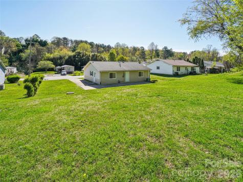 88 Lees Creek Road Asheville NC 28806