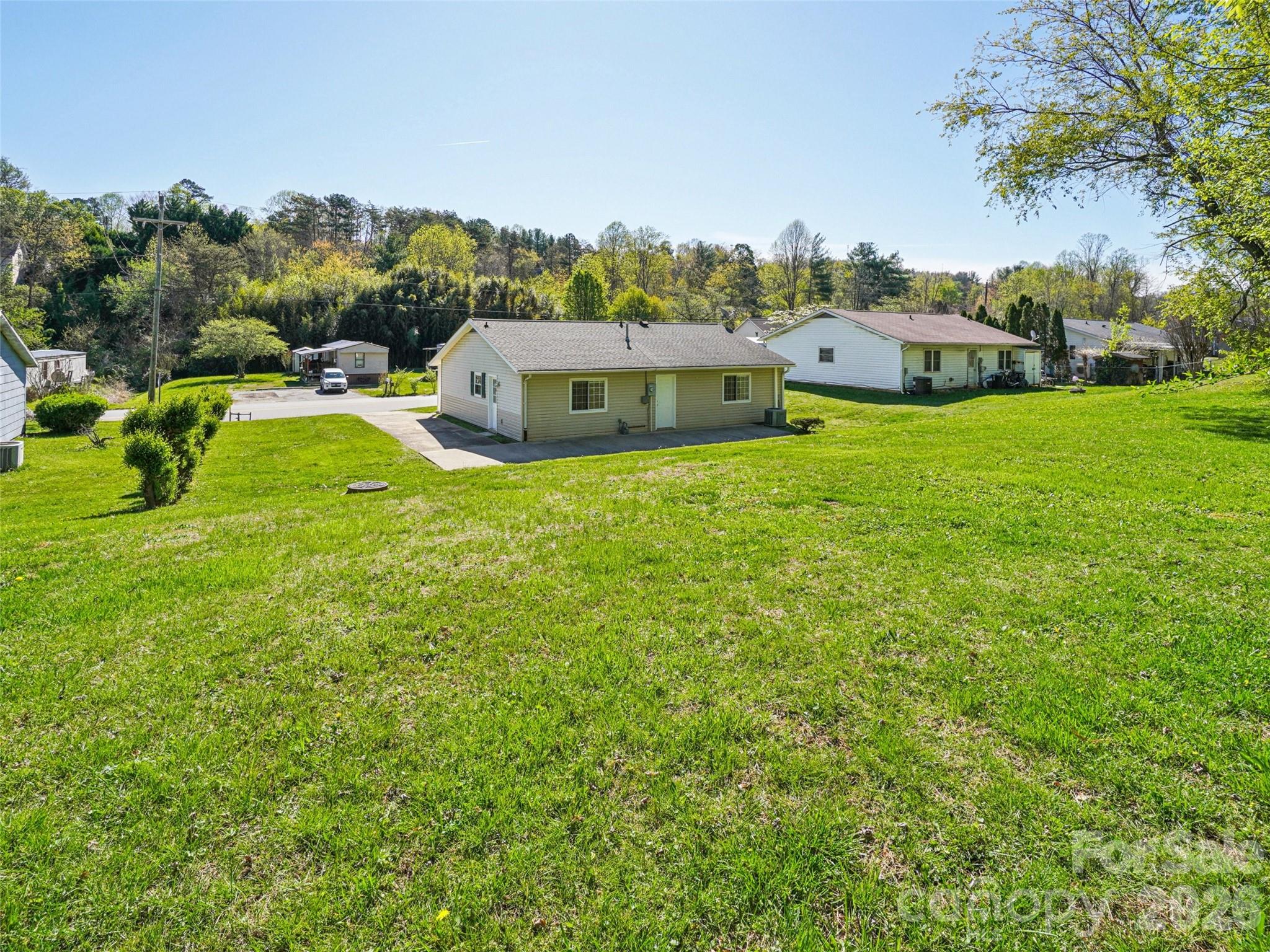 88 Lees Creek Road Asheville NC 28806