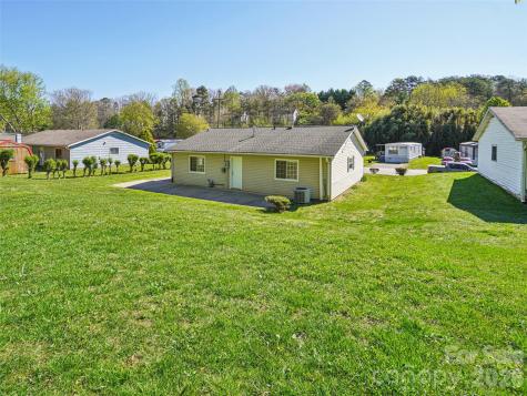 88 Lees Creek Road Asheville NC 28806