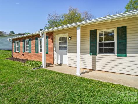 88 Lees Creek Road Asheville NC 28806
