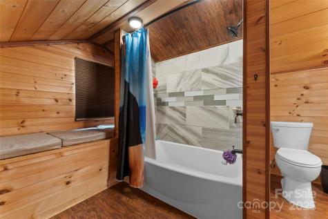 3610 Collettsville Road Lenoir NC 28645