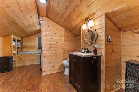 3610 Collettsville Road Lenoir NC 28645