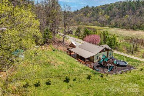 3610 Collettsville Road Lenoir NC 28645