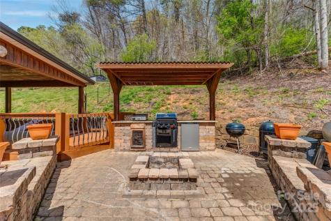 3610 Collettsville Road Lenoir NC 28645