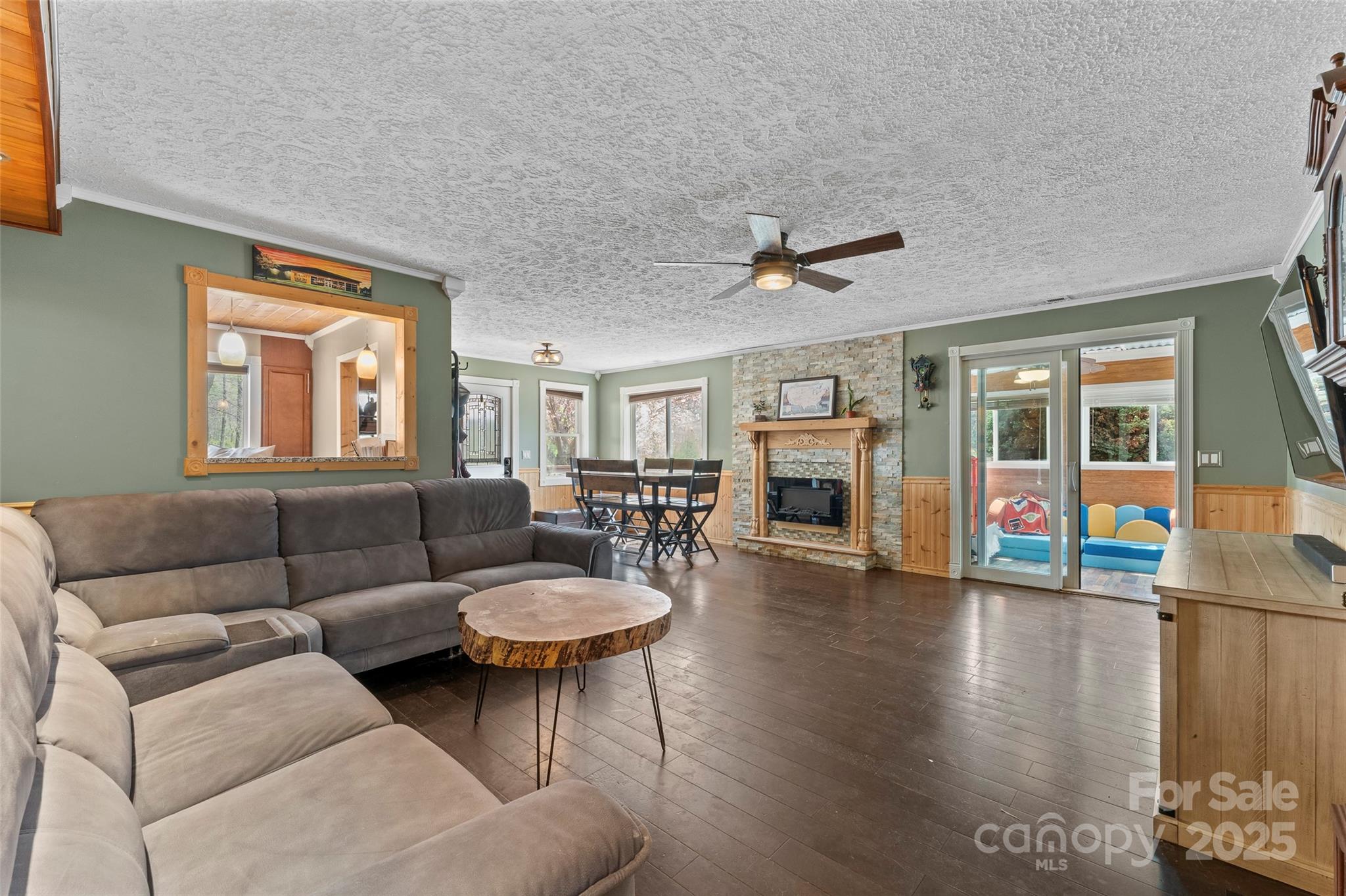 3610 Collettsville Road Lenoir NC 28645