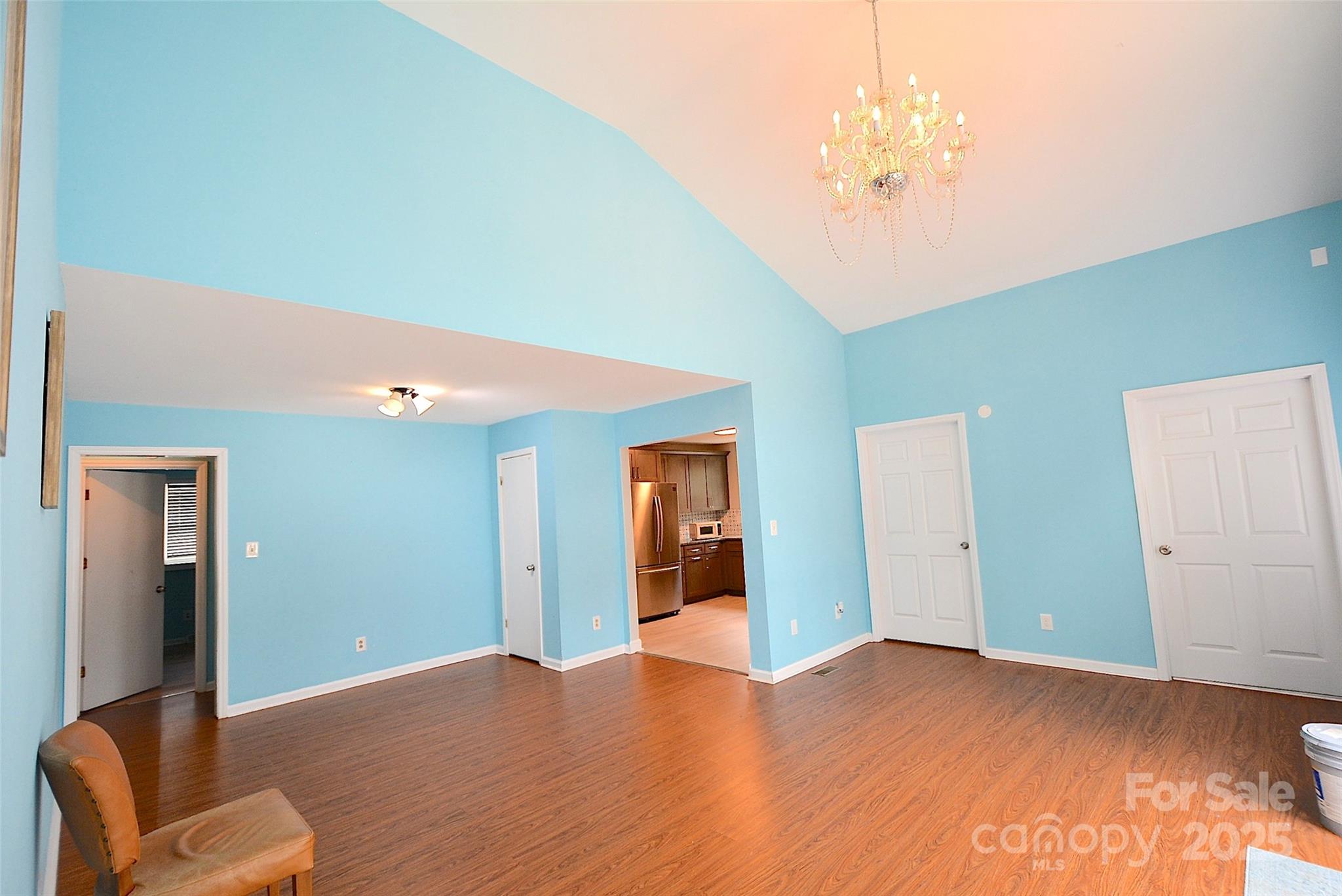 6801 Barrington Drive Charlotte NC 28215