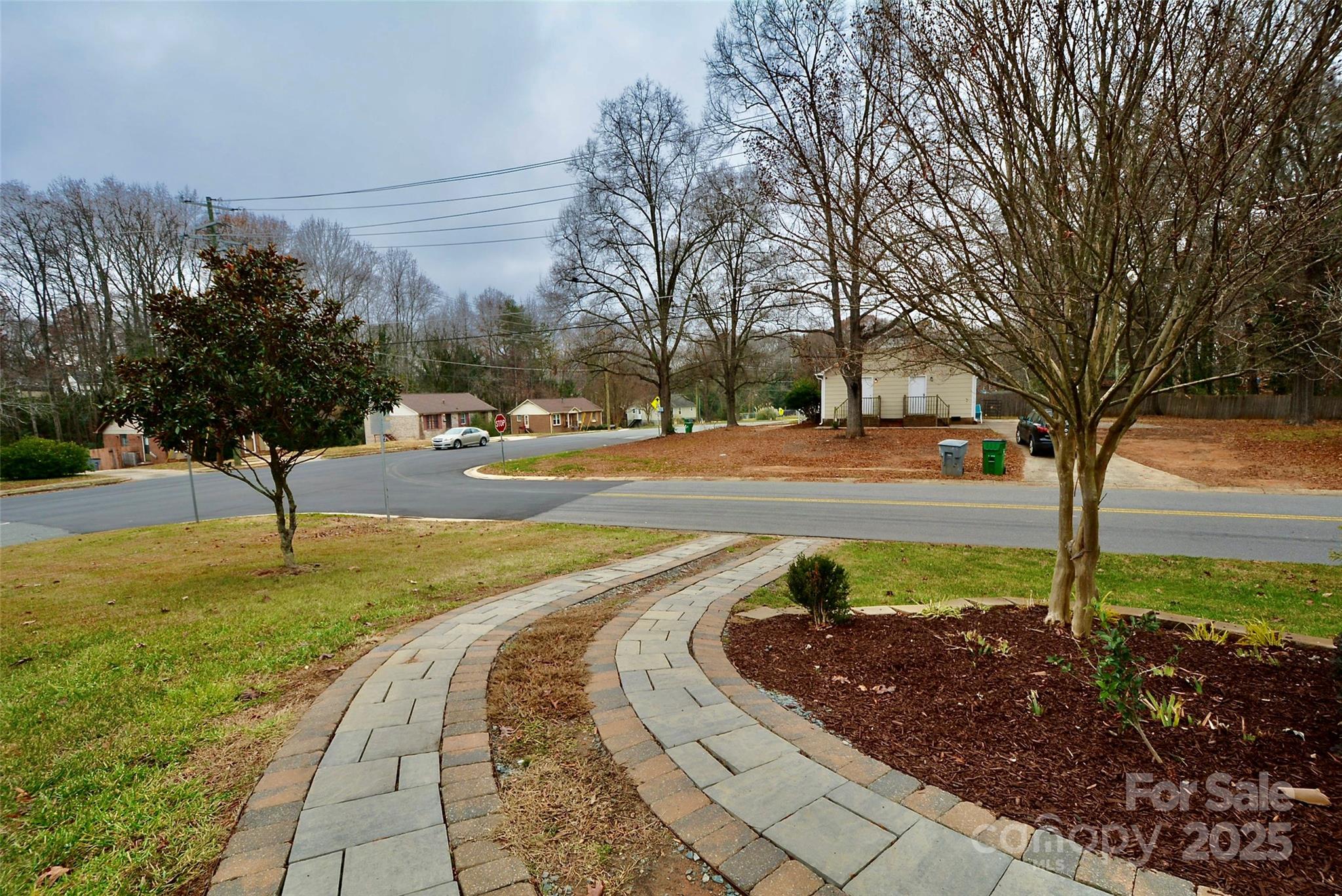 6801 Barrington Drive Charlotte NC 28215