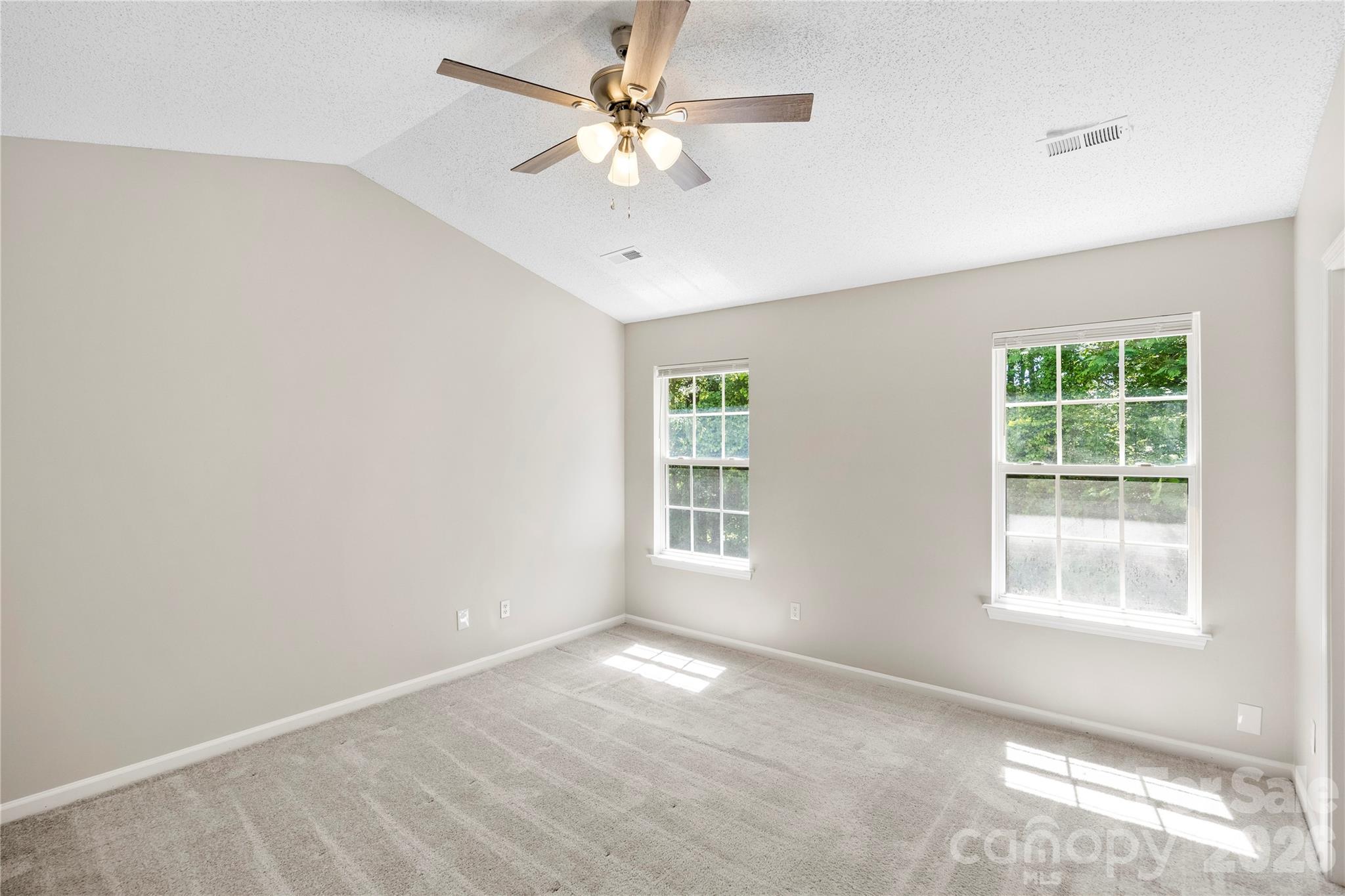9713 Aviary Hill Way Charlotte NC 28214