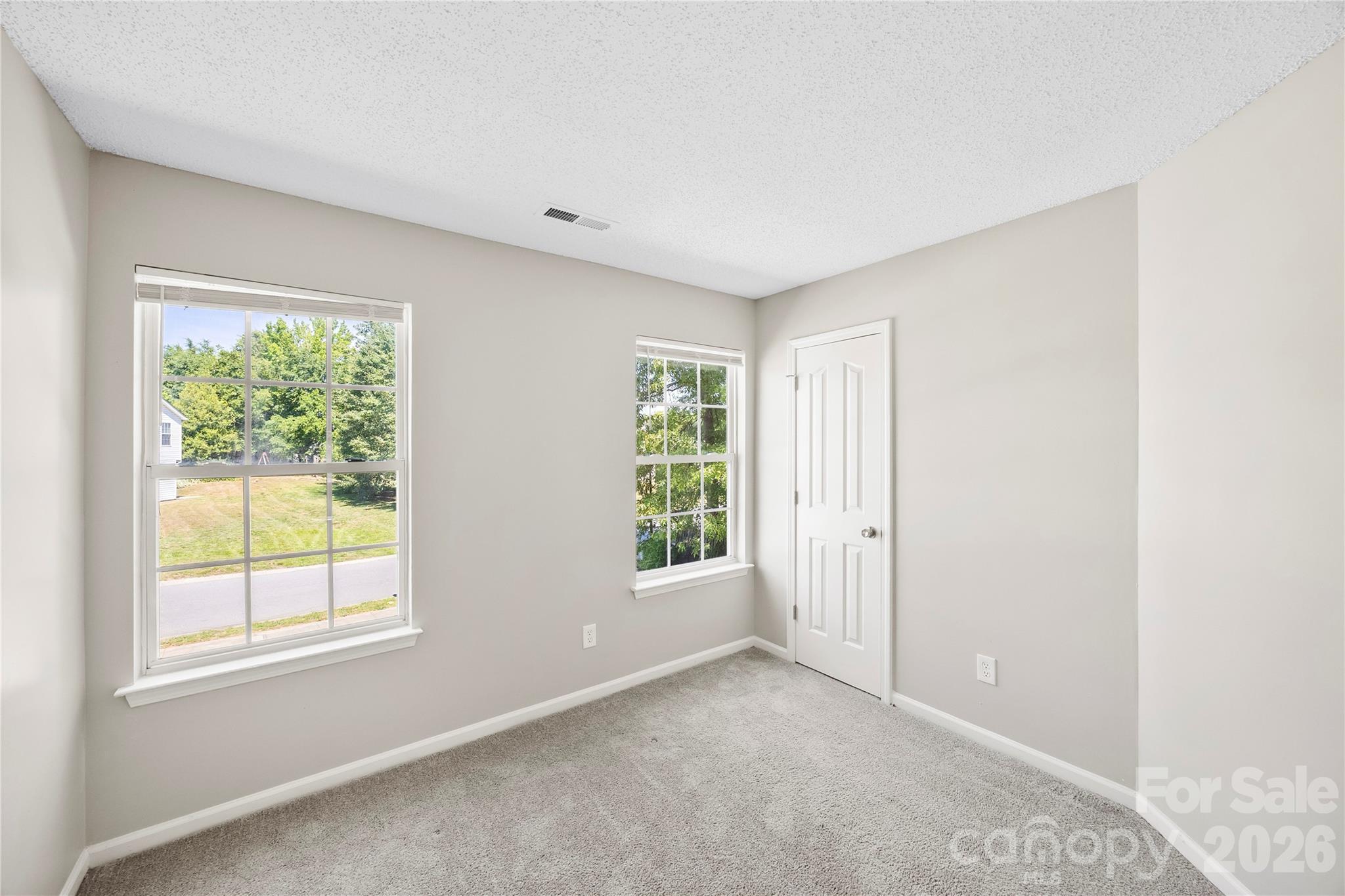 9713 Aviary Hill Way Charlotte NC 28214