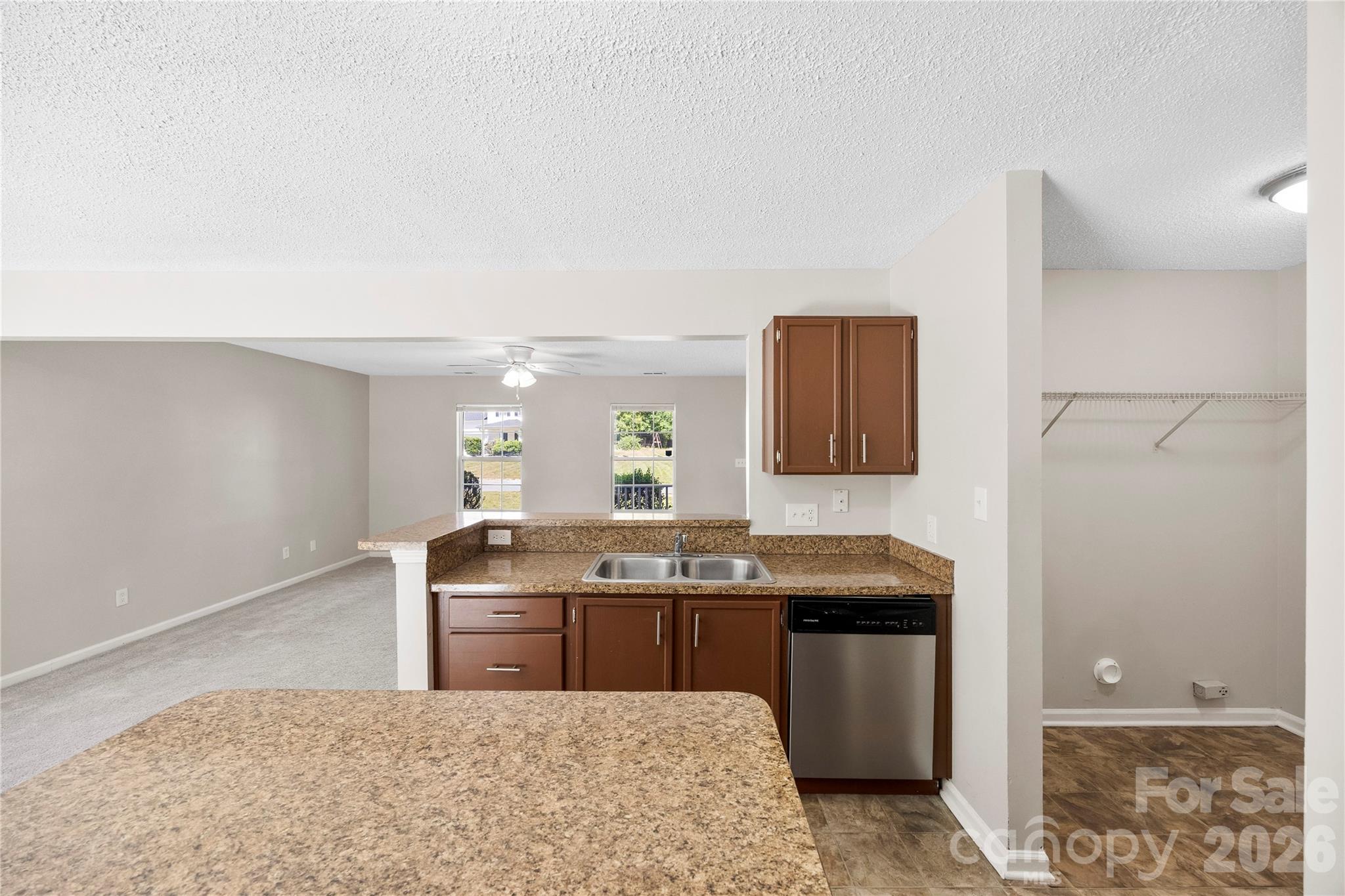 9713 Aviary Hill Way Charlotte NC 28214
