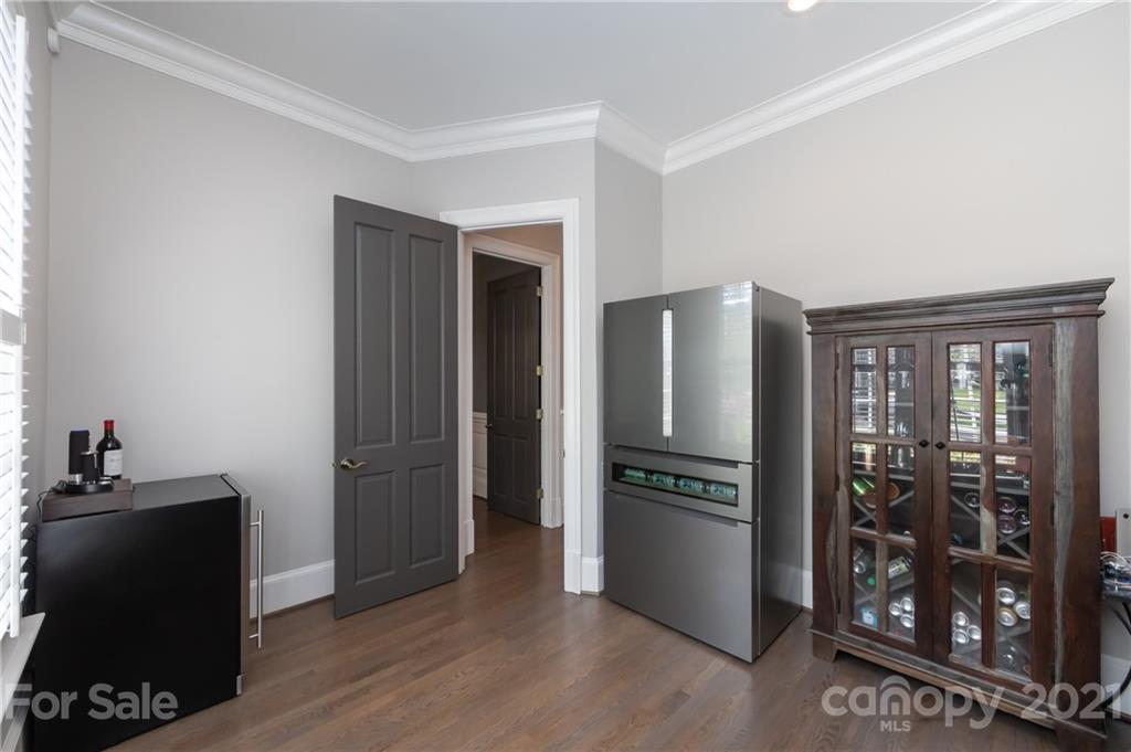 2035 Hastings Drive Charlotte NC 28207