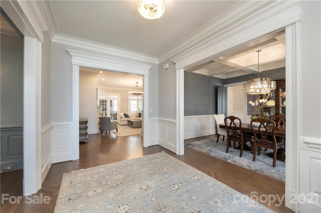 2035 Hastings Drive Charlotte NC 28207
