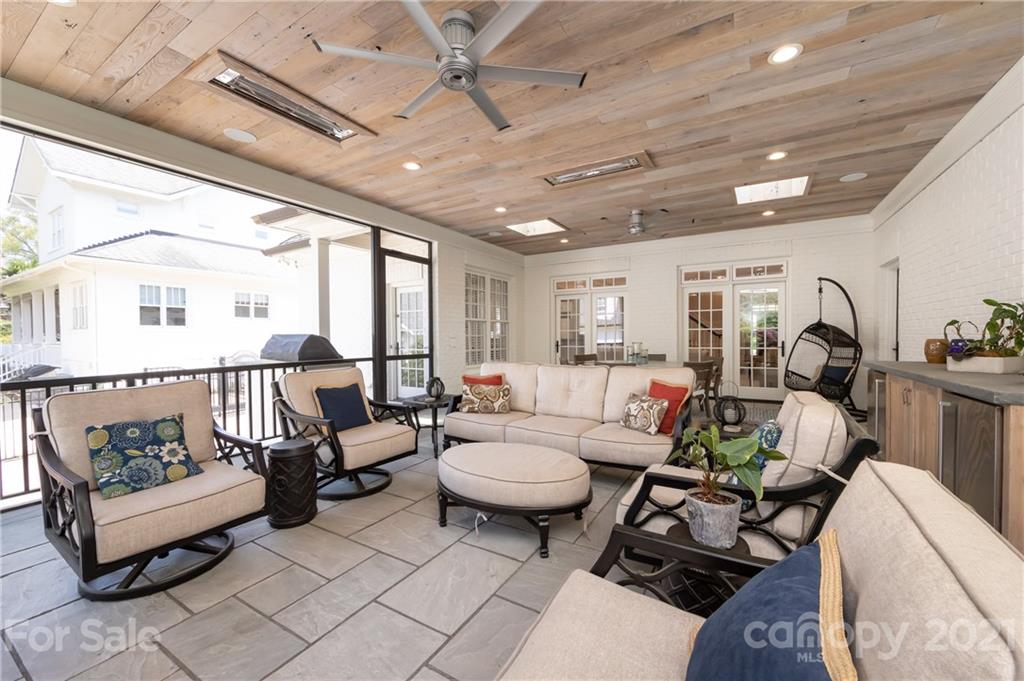 2035 Hastings Drive Charlotte NC 28207