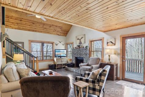 2665 El Miner Drive Mars Hill NC 28754