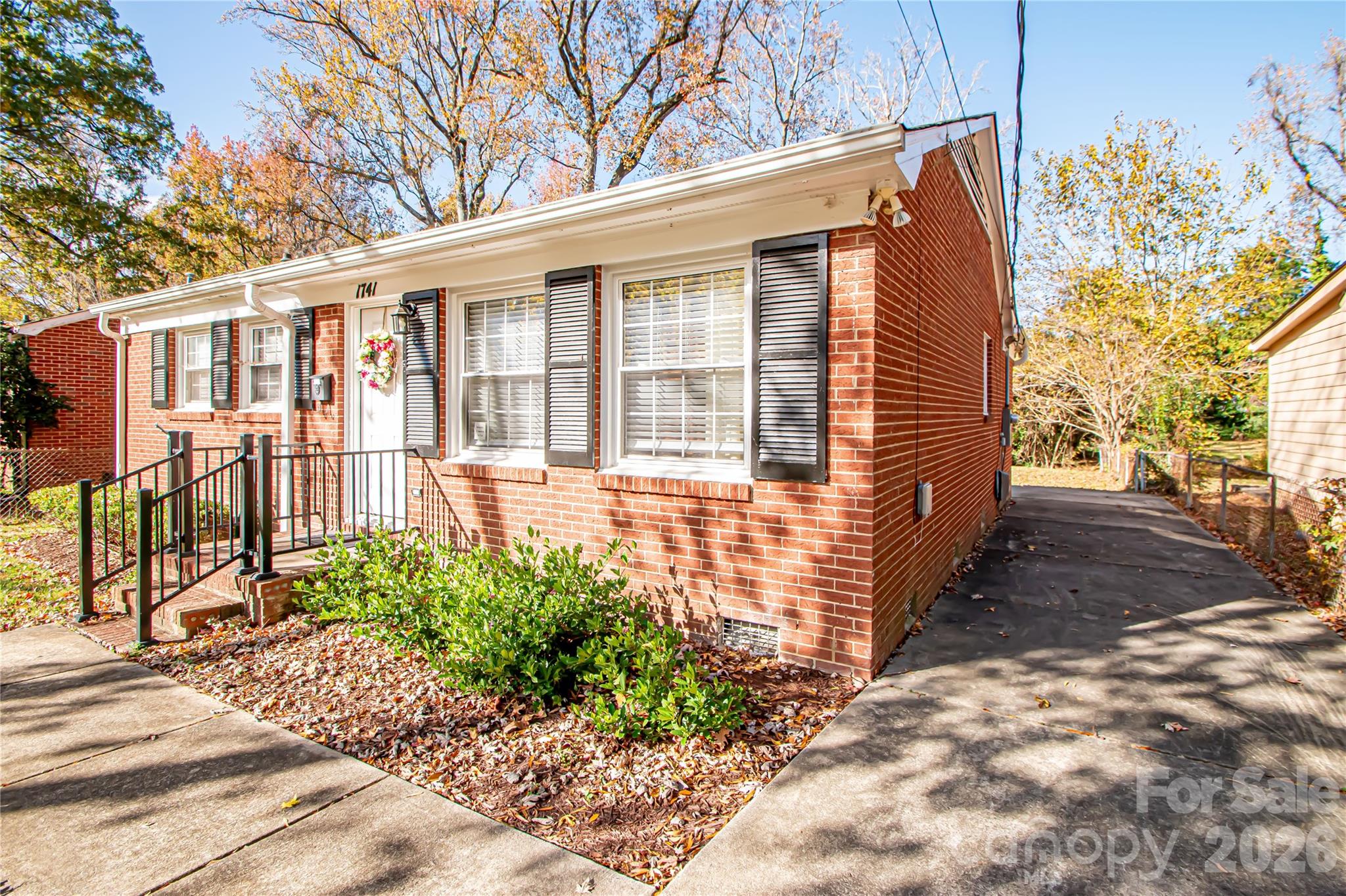 1741 Dallas Avenue Charlotte NC 28205