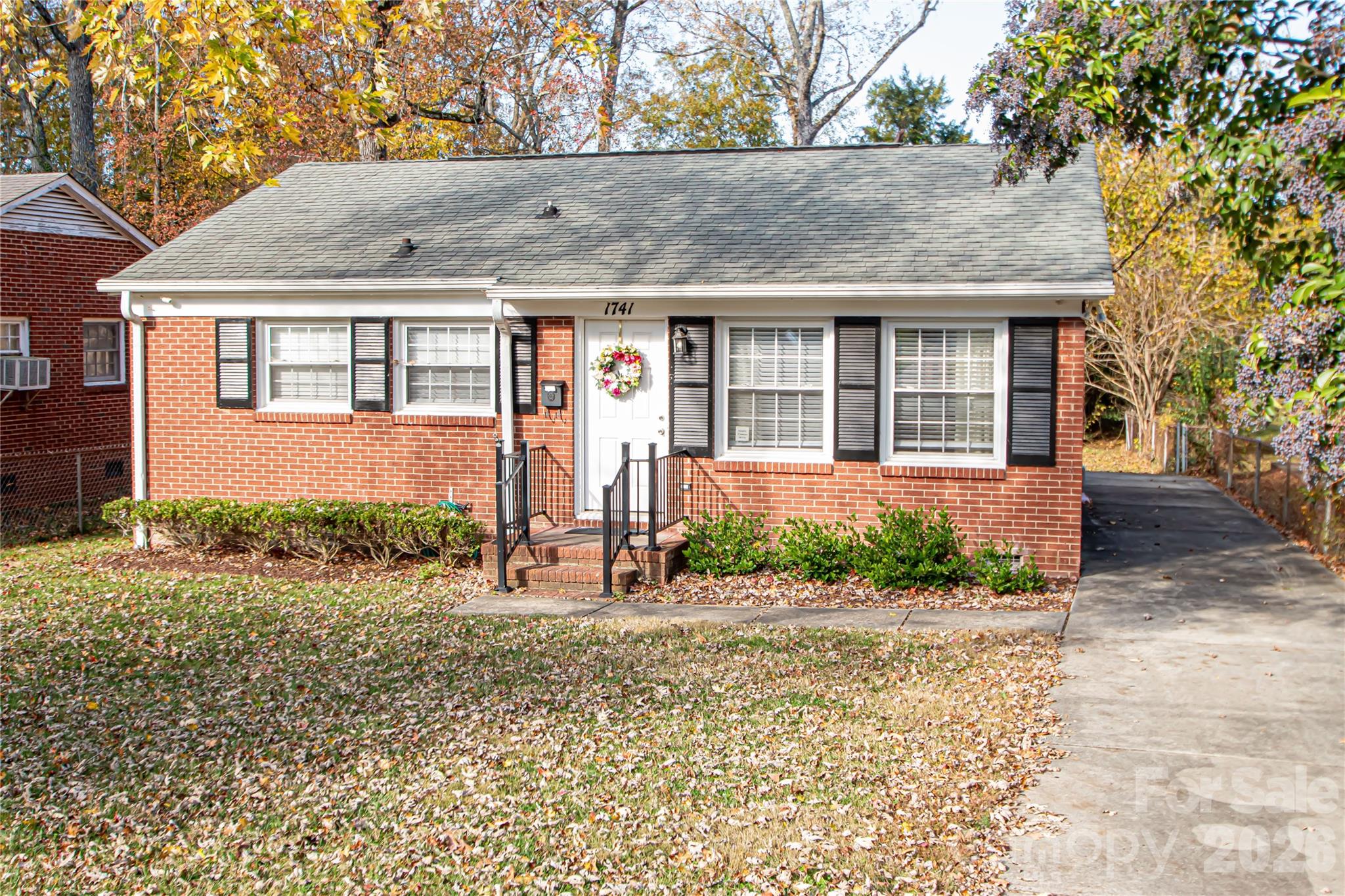 1741 Dallas Avenue Charlotte NC 28205