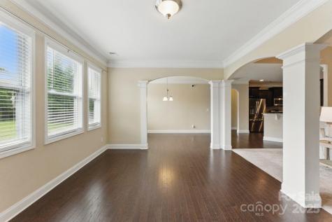 8830 Artesa Mill Lane Charlotte NC 28214