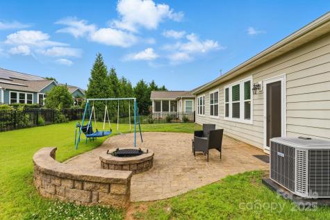 8830 Artesa Mill Lane Charlotte NC 28214