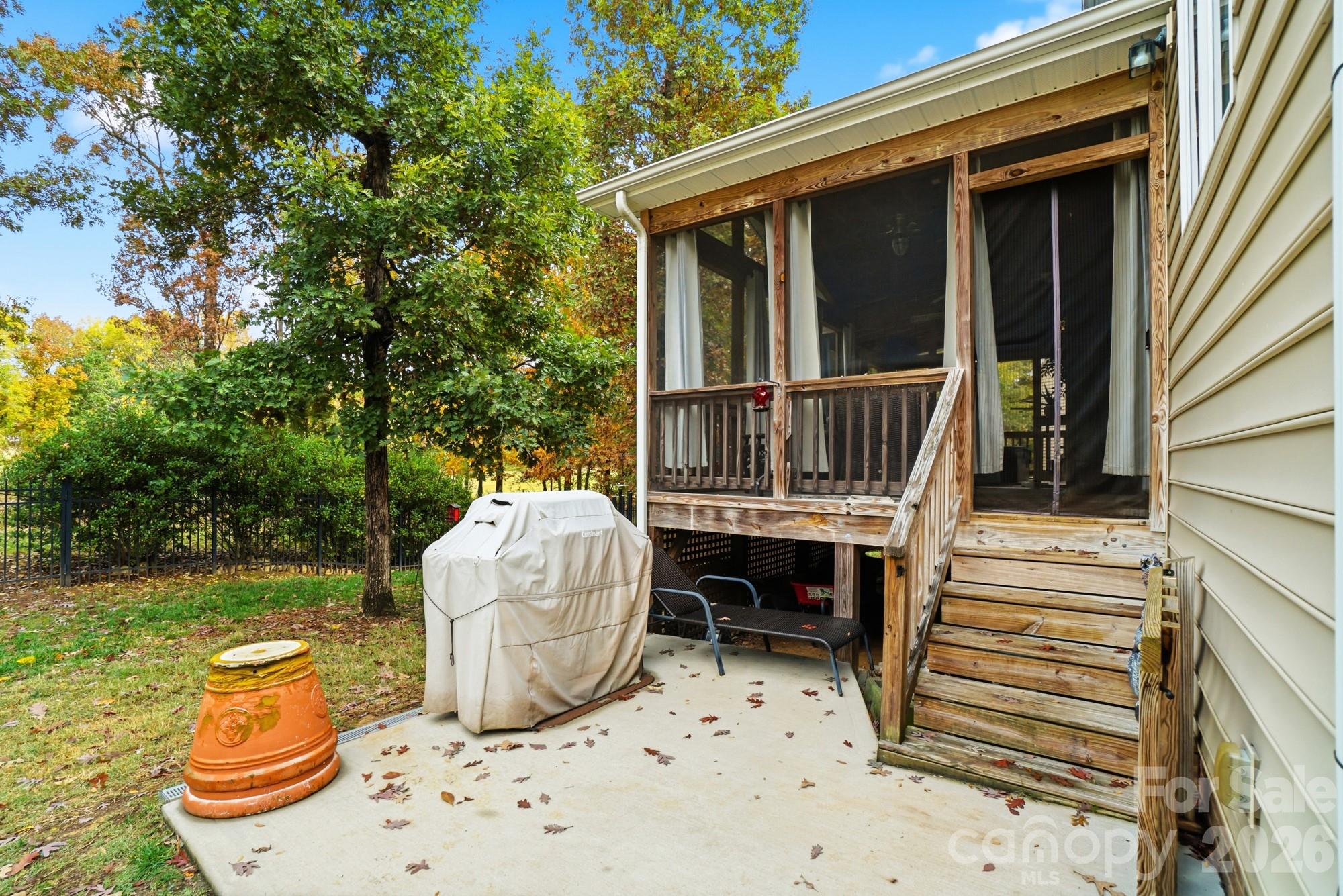1711 Drexel Bay Lane Charlotte NC 28227