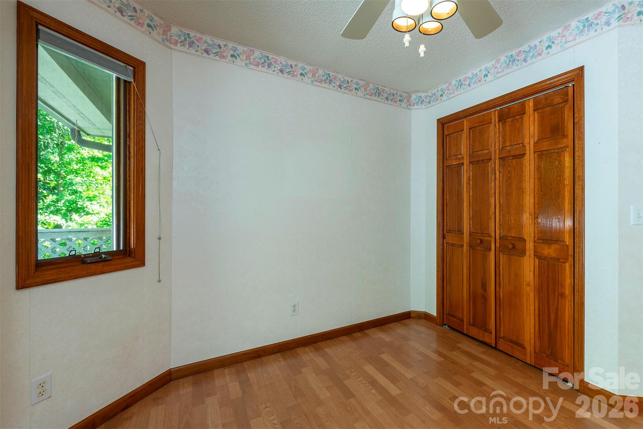 29 Hillcreek Drive Asheville NC 28804
