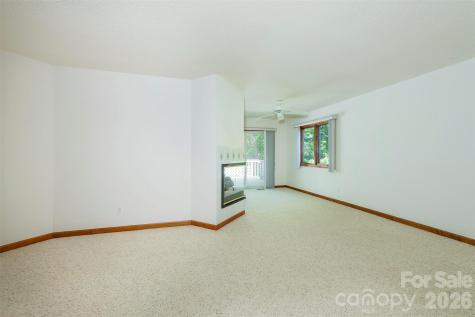 29 Hillcreek Drive Asheville NC 28804