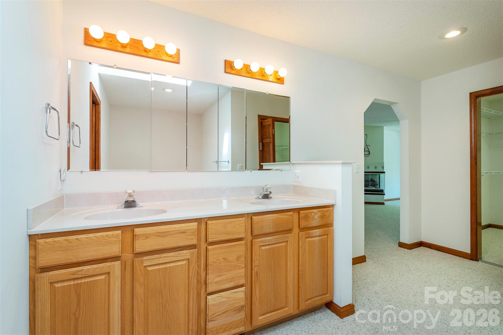 29 Hillcreek Drive Asheville NC 28804