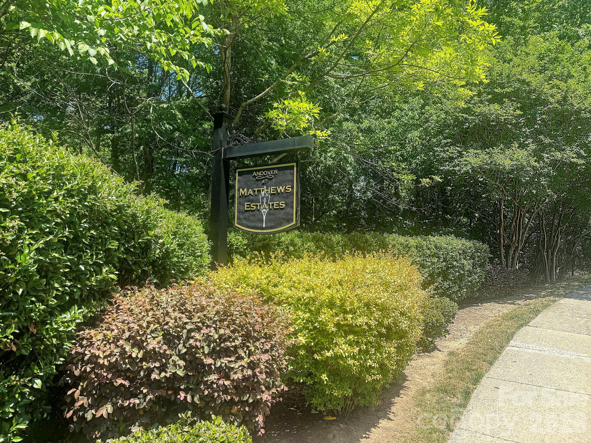 1011 Clearbrook Road Matthews NC 28105