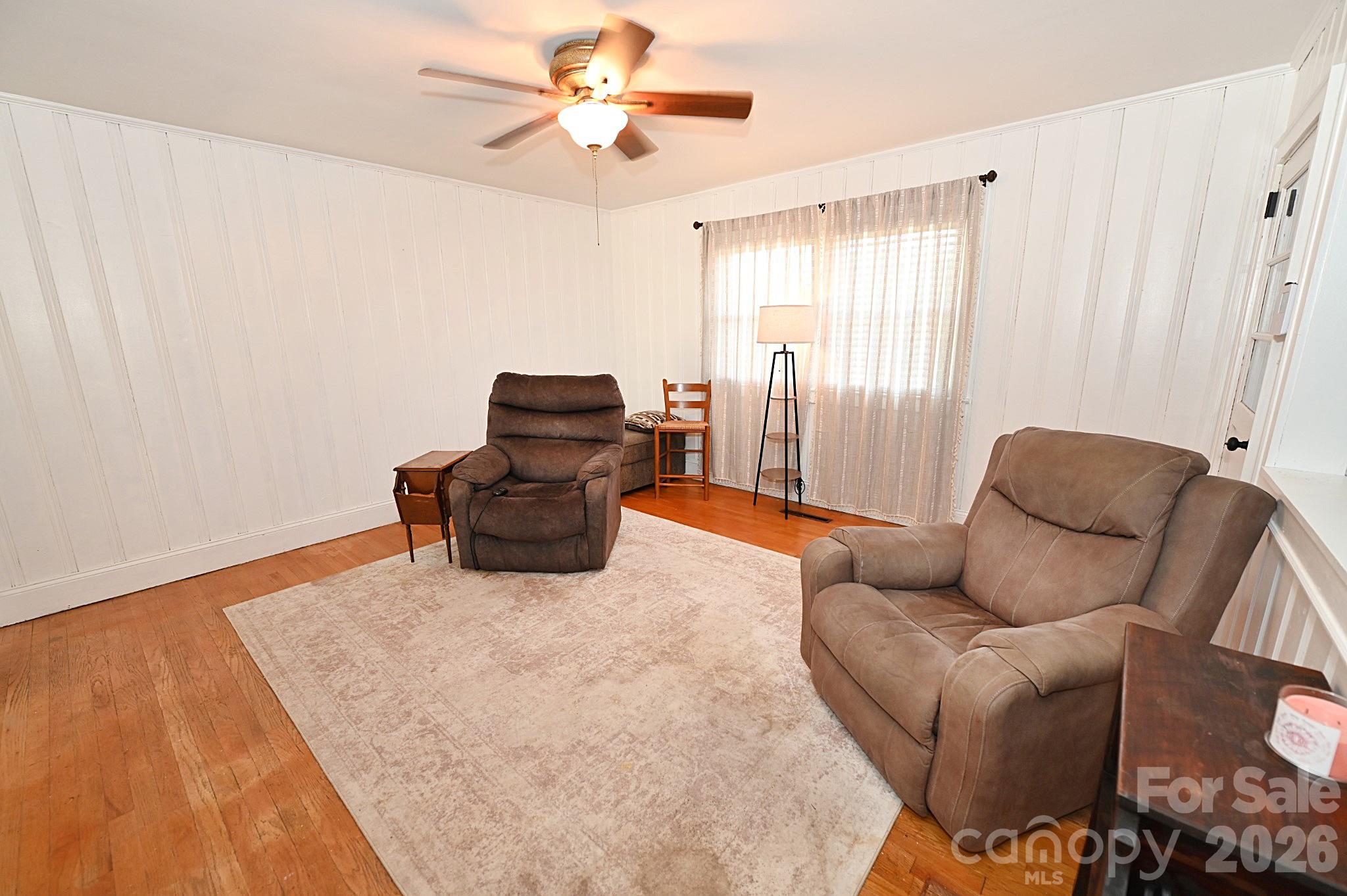 902 E Boyd Street Maiden NC 28650