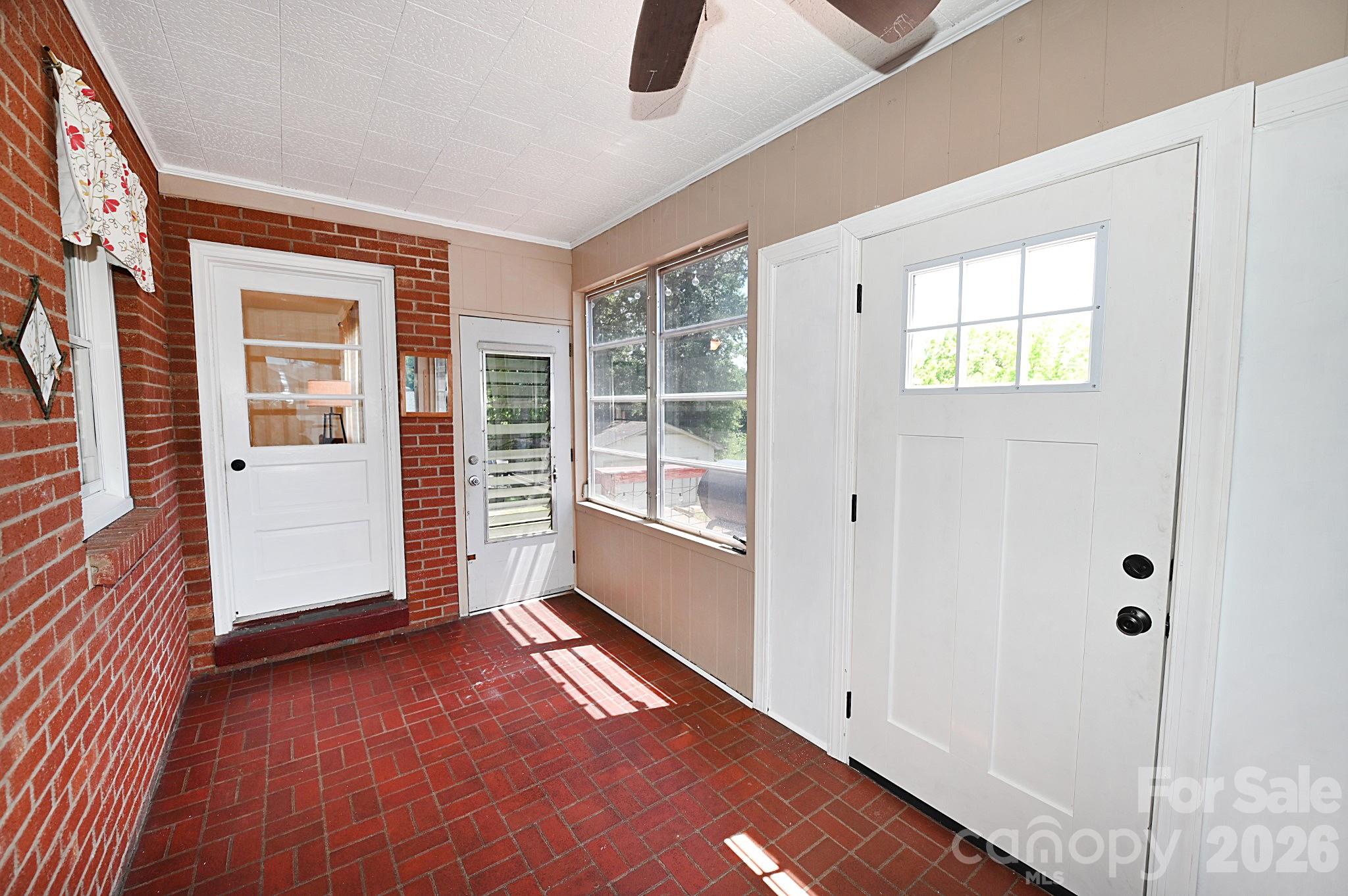 902 E Boyd Street Maiden NC 28650