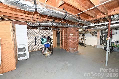 902 E Boyd Street Maiden NC 28650