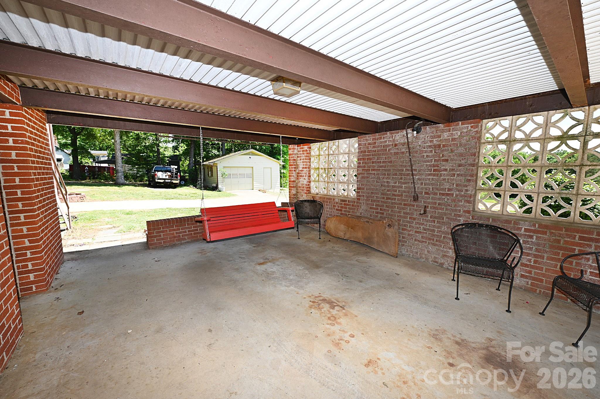 902 E Boyd Street Maiden NC 28650