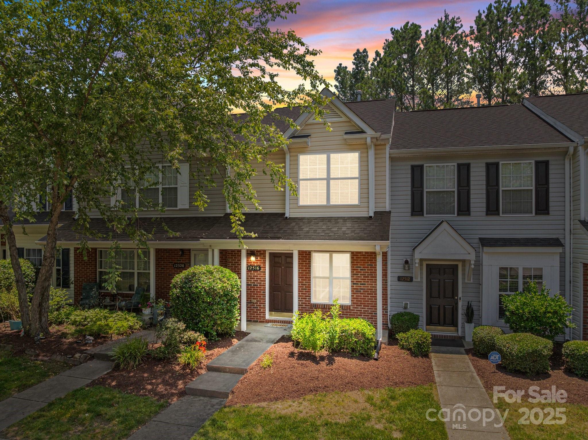12516 Hennigan Place Lane Charlotte NC 28214