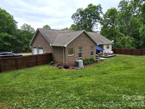 111 Old Hickory Drive Morganton NC 28655