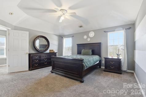 5825 Brookfield Pointe Drive Charlotte NC 28216