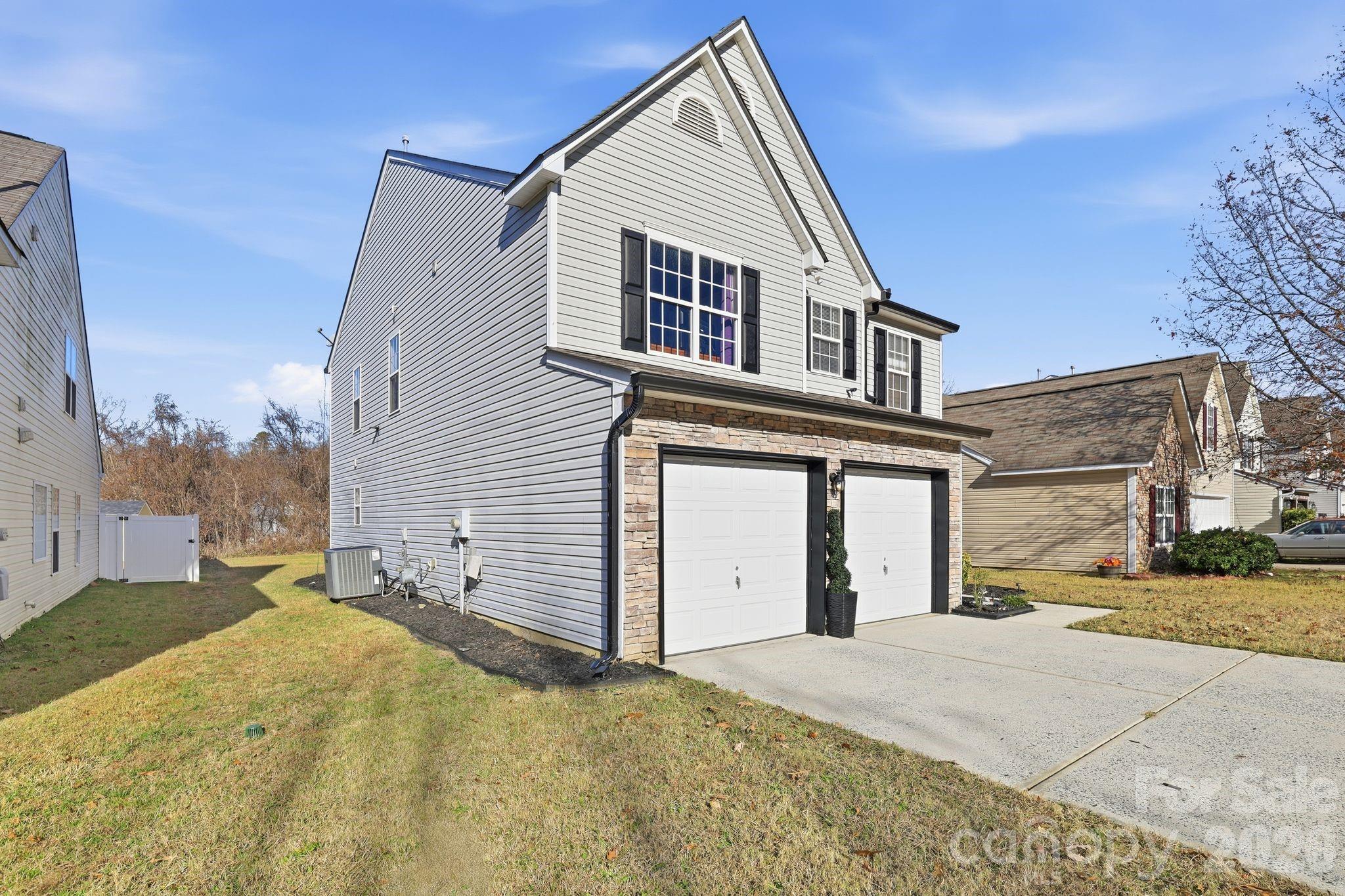 5825 Brookfield Pointe Drive Charlotte NC 28216