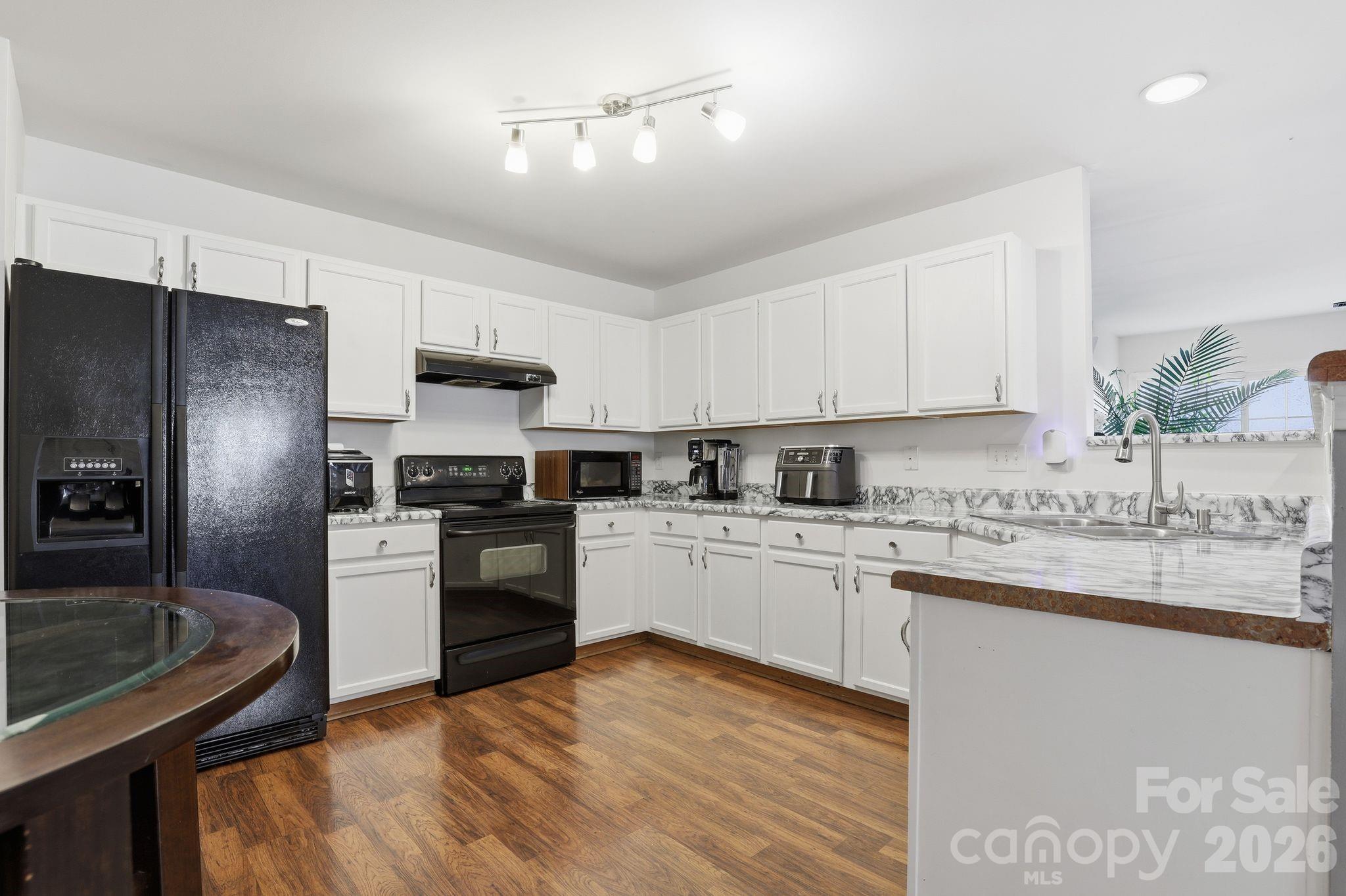 5825 Brookfield Pointe Drive Charlotte NC 28216