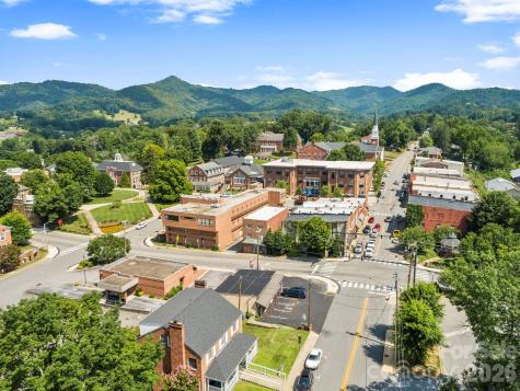 140 N Main Street Mars Hill NC 28754