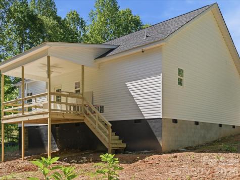 1222 Woodpecker Drive Clover SC 29710
