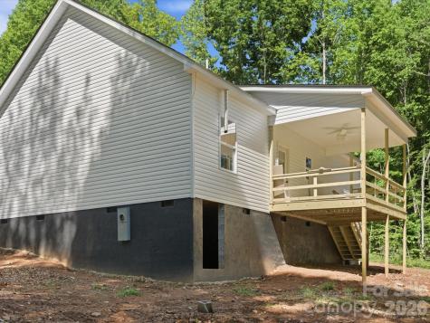 1222 Woodpecker Drive Clover SC 29710