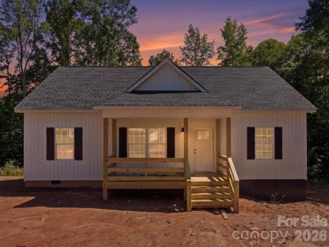 1222 Woodpecker Drive Clover SC 29710