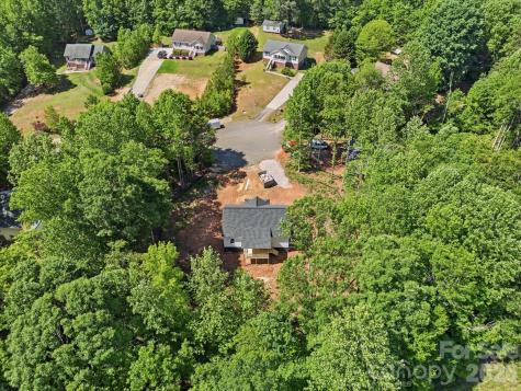 1222 Woodpecker Drive Clover SC 29710