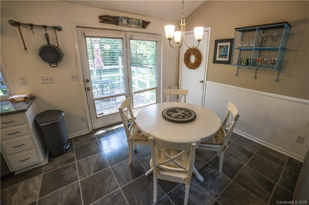 12009 Five Cedars Road Charlotte NC 28226