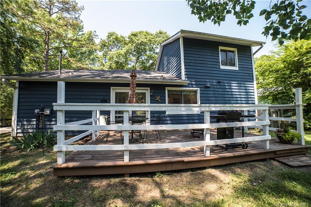 12009 Five Cedars Road Charlotte NC 28226