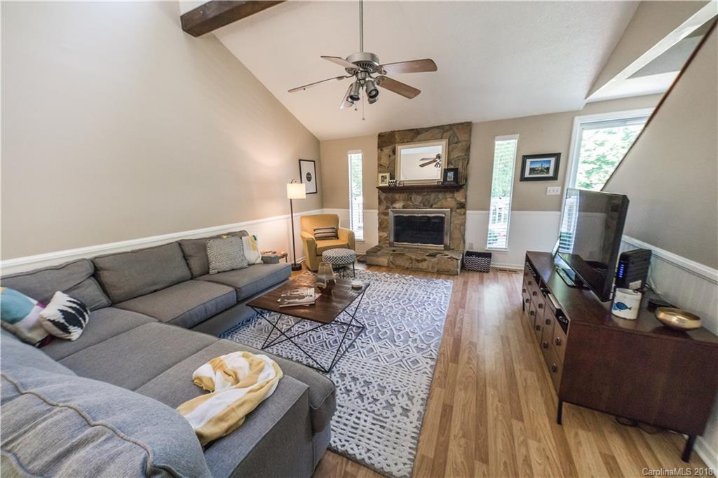 12009 Five Cedars Road Charlotte NC 28226
