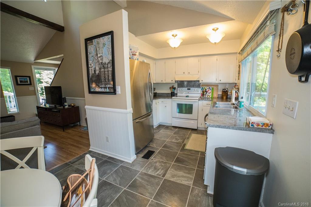 12009 Five Cedars Road Charlotte NC 28226