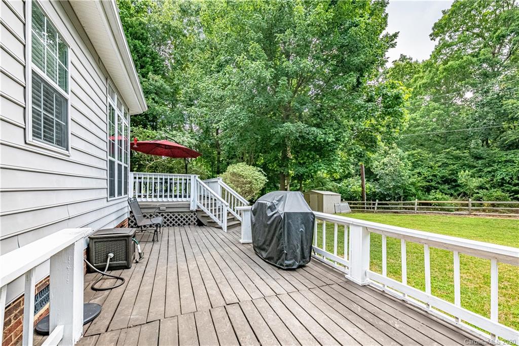 2933 Pinewood Hill Drive Matthews NC 28105